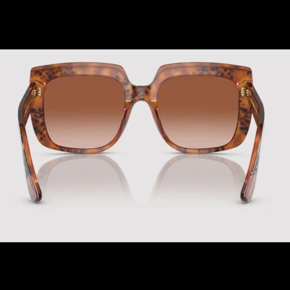 [SOLD] NWT Dolce & Gabbana Tortoise Shell Sunglasses - Large Frame Giftable - Picture 5 of 6
